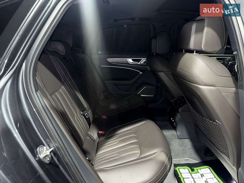 Седан Audi A6 2019 в Одессе