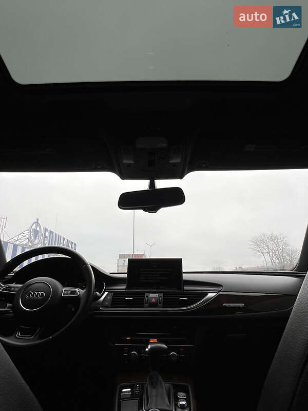 Седан Audi A6 2013 в Староконстантинове