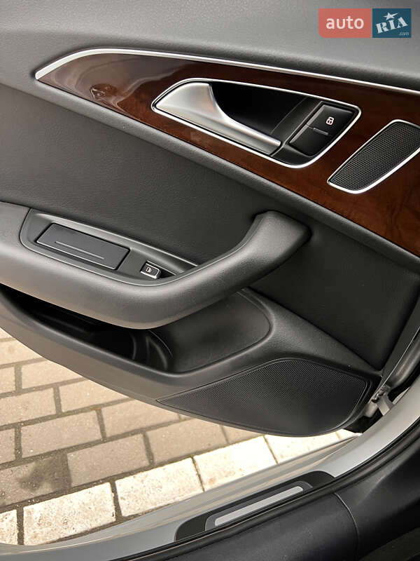 Седан Audi A6 2013 в Староконстантинове