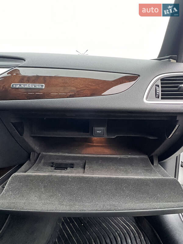 Седан Audi A6 2013 в Староконстантинове