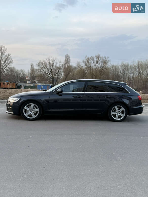 Универсал Audi A6 2014 в Киеве