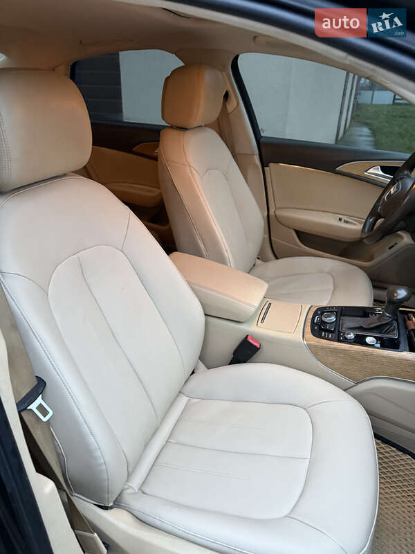 Седан Audi A6 2012 в Сарнах