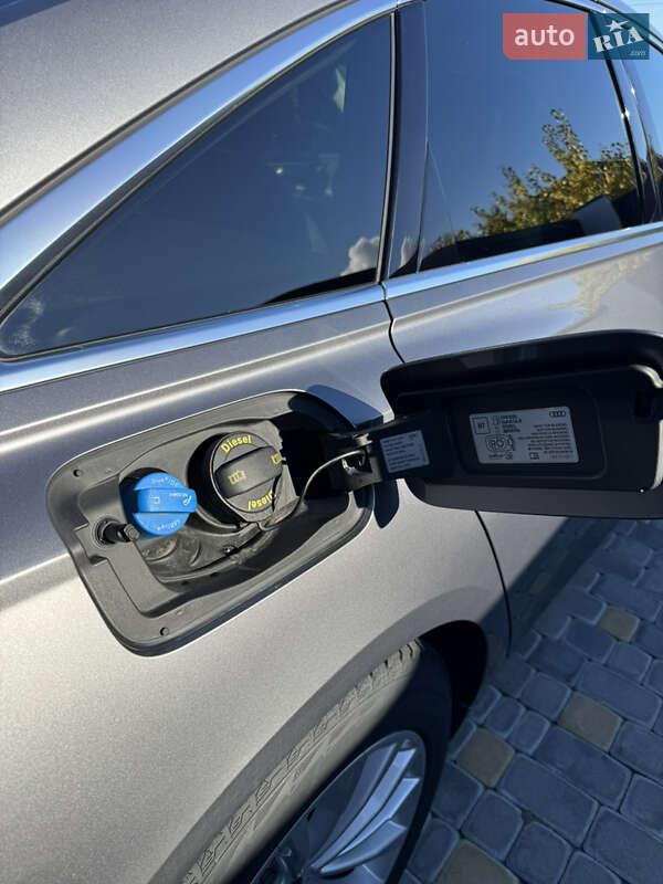 Седан Audi A6 2019 в Вараше