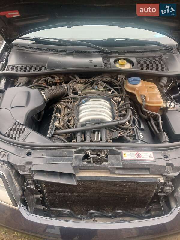 Универсал Audi A6 2000 в Черновцах
