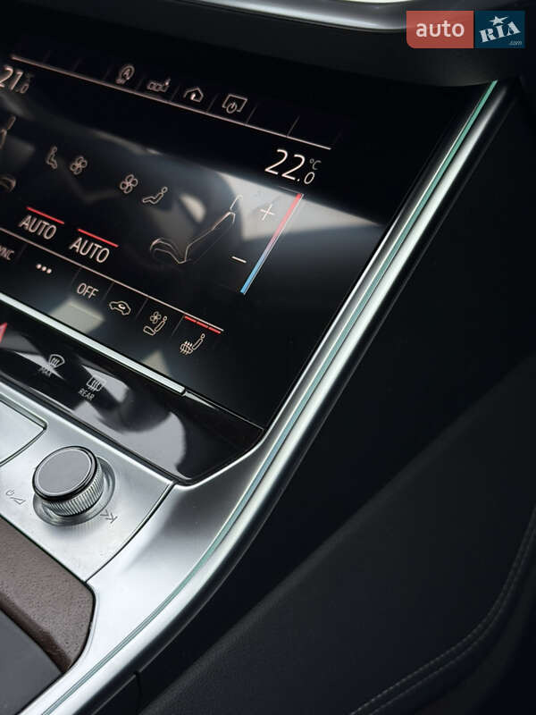 Седан Audi A6 2020 в Львове