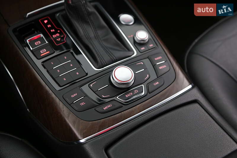 Седан Audi A6 2014 в Киеве