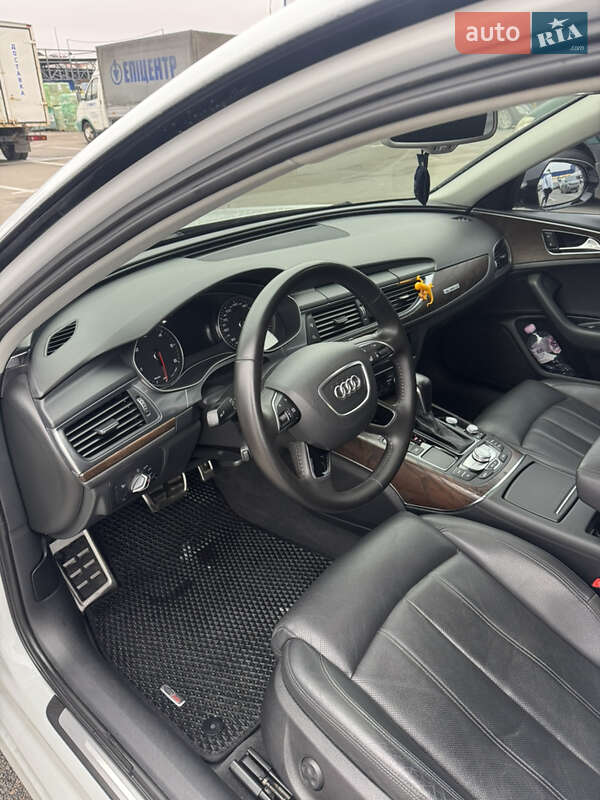 Седан Audi A6 2016 в Киеве