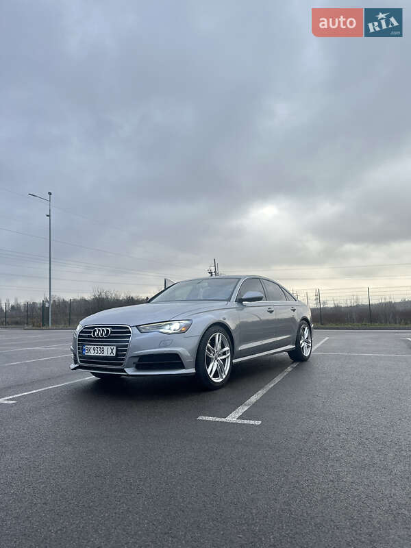 Седан Audi A6 2015 в Ровно