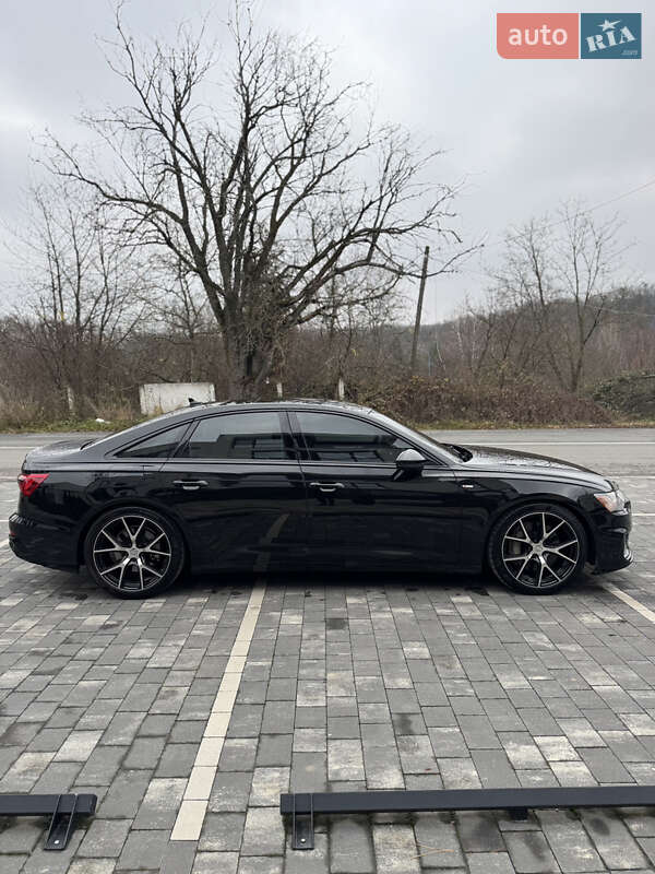 Седан Audi A6 2019 в Ужгороде