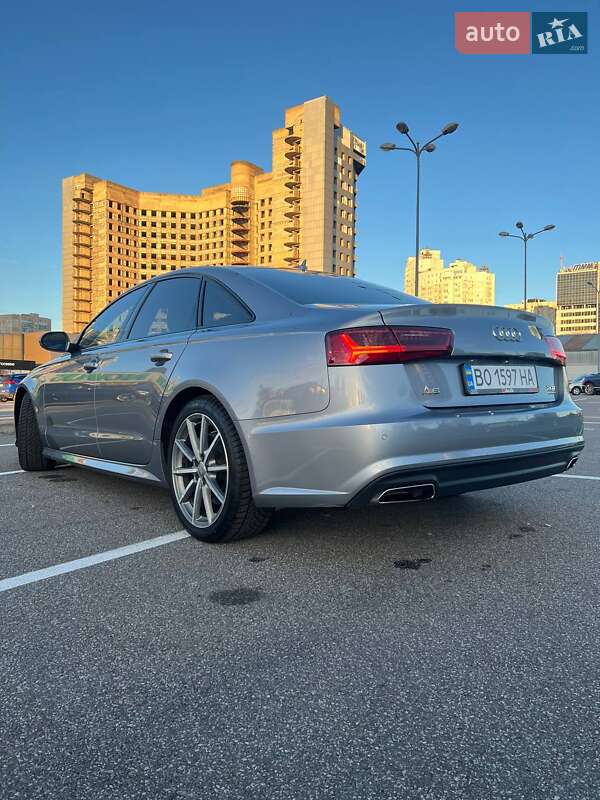 Седан Audi A6 2017 в Киеве