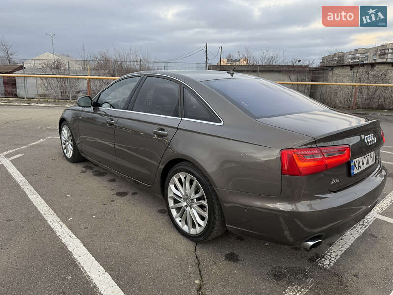 Седан Audi A6 2011 в Ивано-Франковске