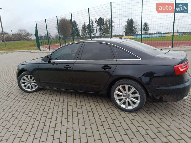 Седан Audi A6 2014 в Бучаче