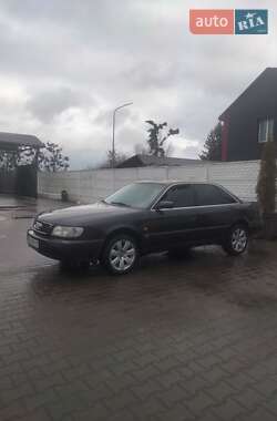 Седан Audi A6 1996 в Хмельнике