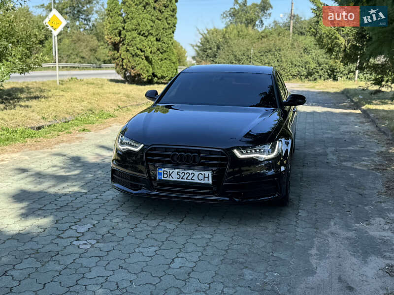 Седан Audi A6 2011 в Ровно