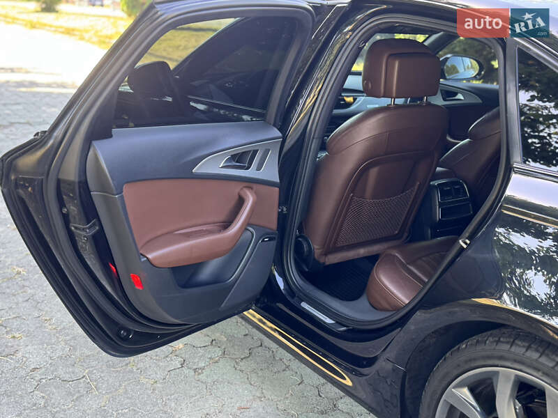 Седан Audi A6 2011 в Ровно