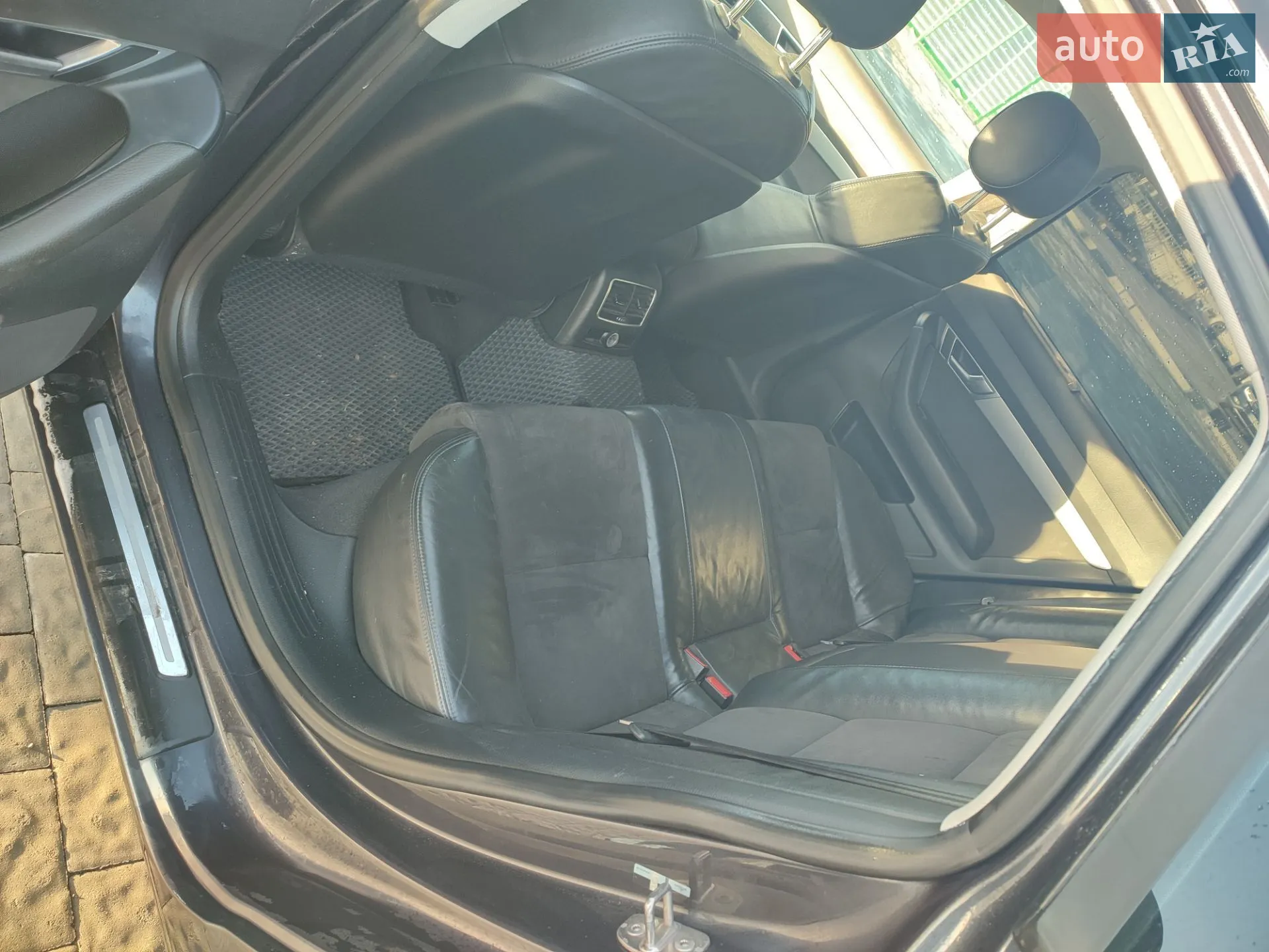 2010 Audi A6 - мініатюра 4