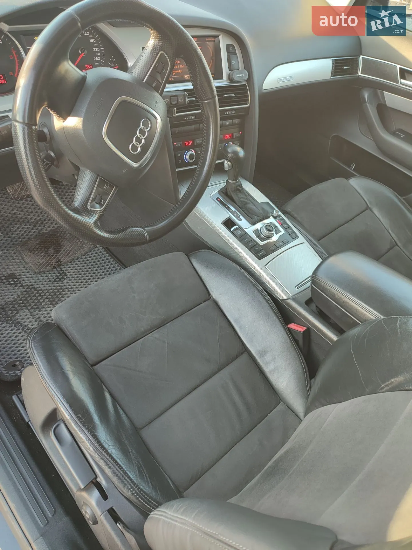 2010 Audi A6 - мініатюра 6