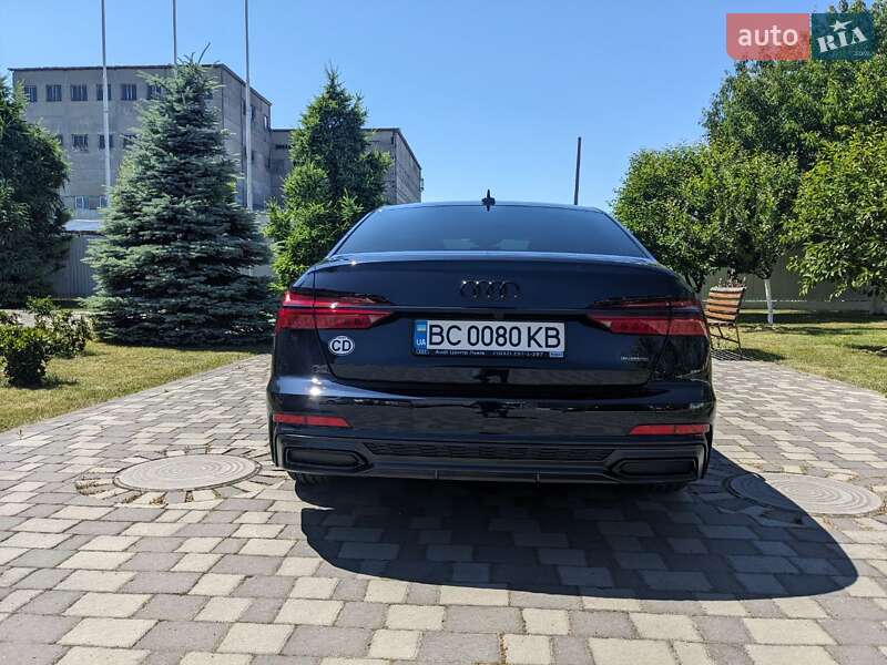 Седан Audi A6 2022 в Львове