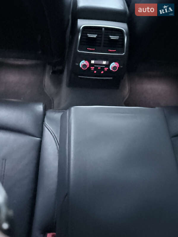 Седан Audi A6 2012 в Черновцах