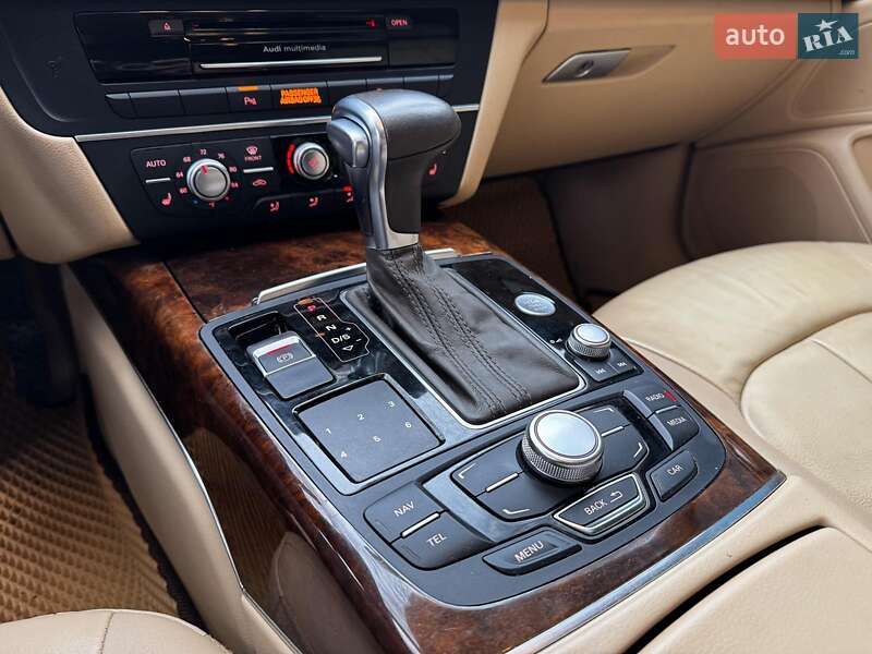 Седан Audi A6 2013 в Киеве