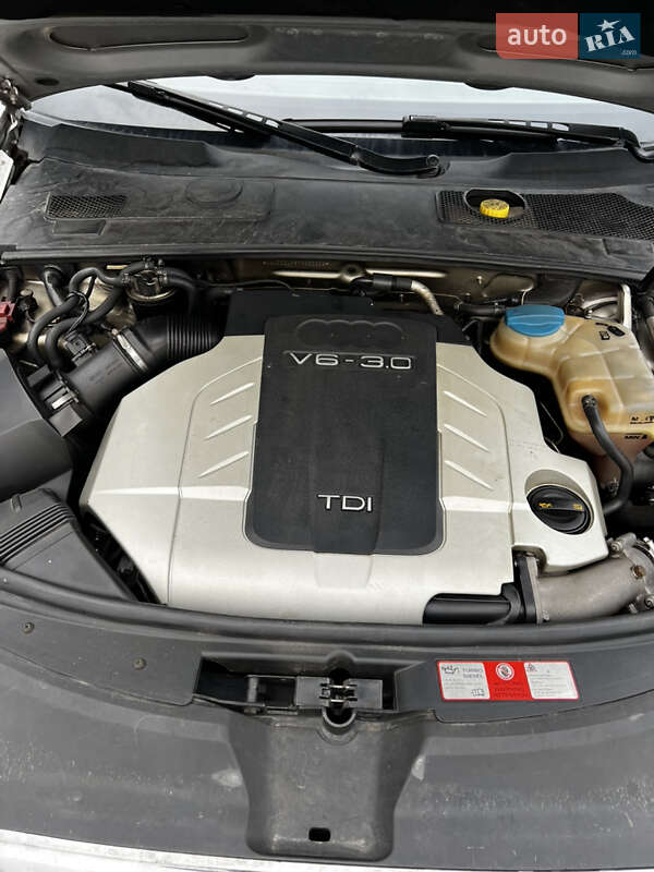 Седан Audi A6 2007 в Нетешине