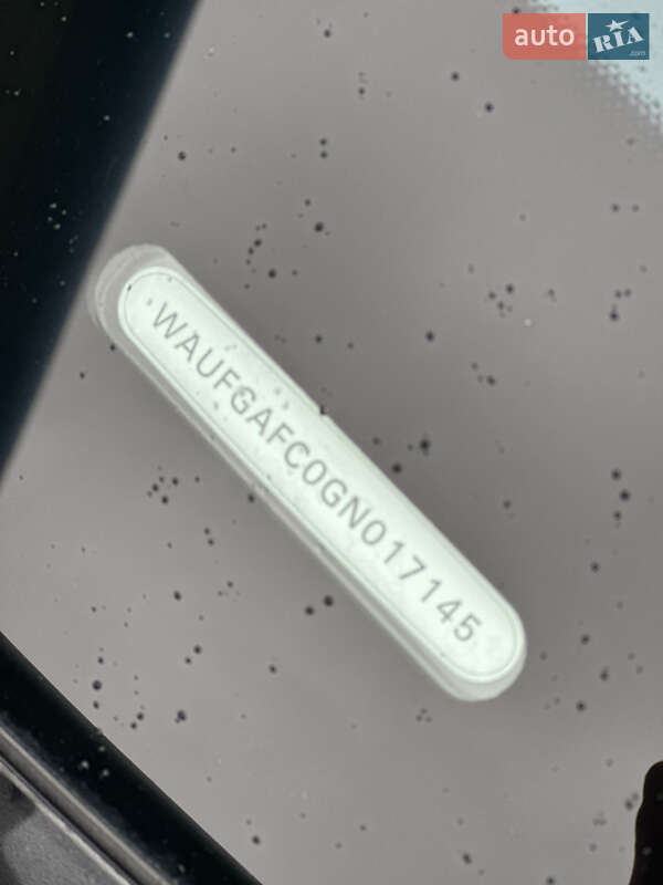 Седан Audi A6 2015 в Днепре