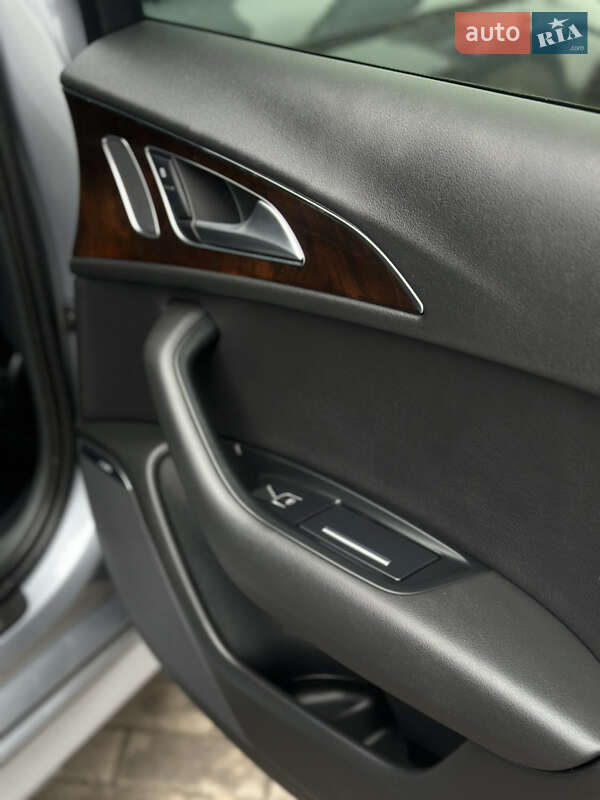 Седан Audi A6 2015 в Днепре