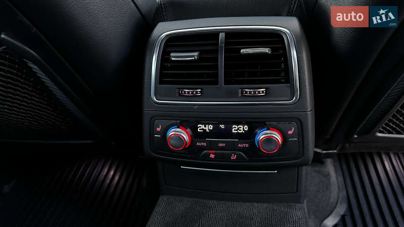 Седан Audi A6 2018 в Чернівцях