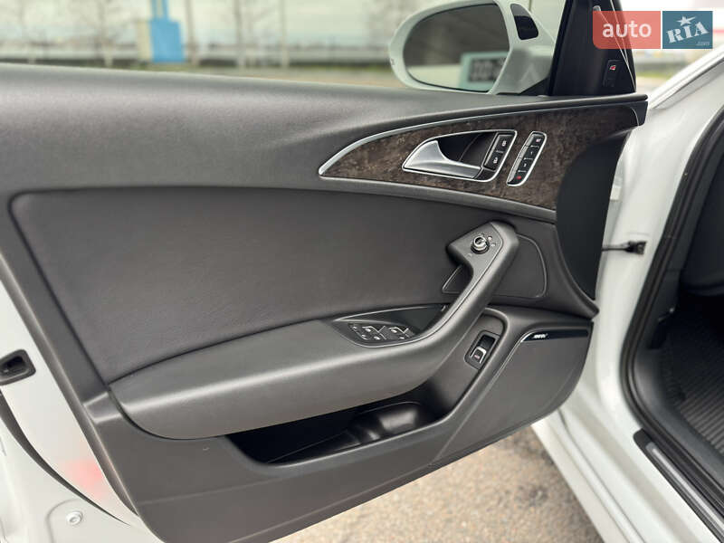 Седан Audi A6 2017 в Днепре
