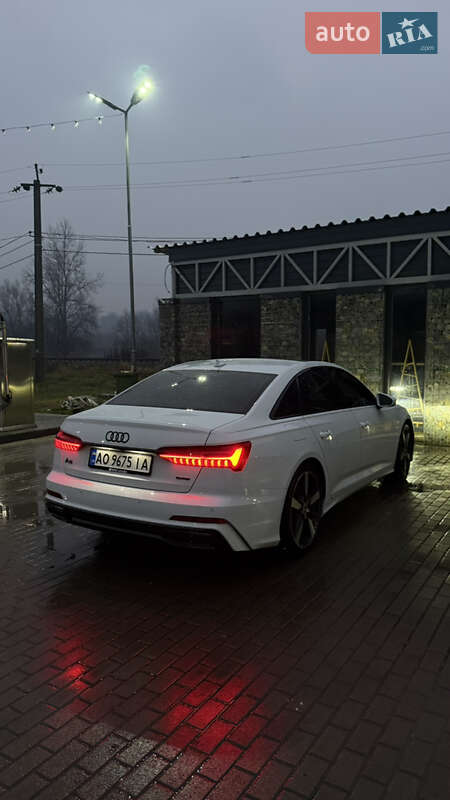 Седан Audi A6 2020 в Тячеве