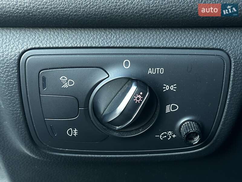 Седан Audi A6 2016 в Львове