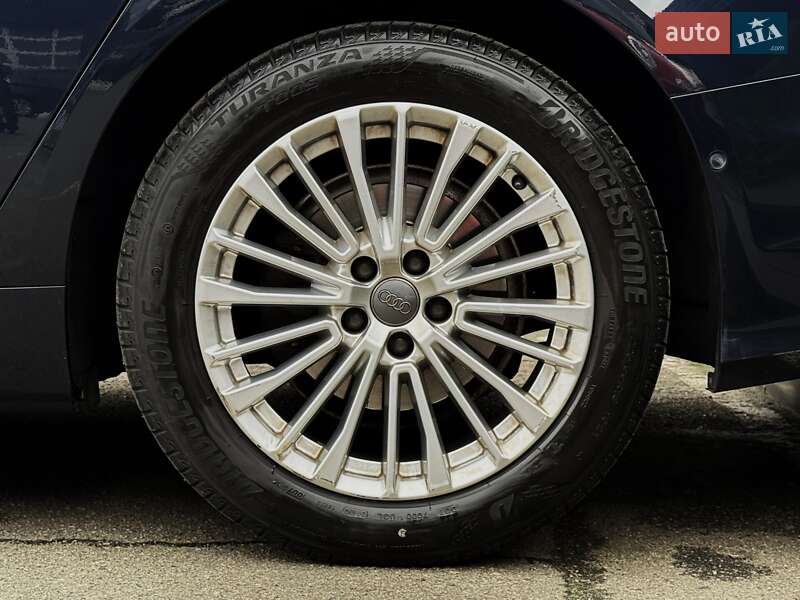 Седан Audi A6 2020 в Киеве