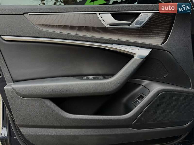 Седан Audi A6 2020 в Киеве