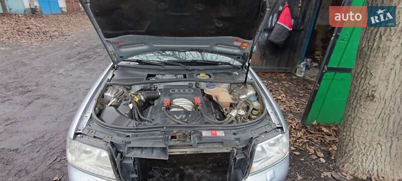 Универсал Audi A6 1999 в Першотравенске