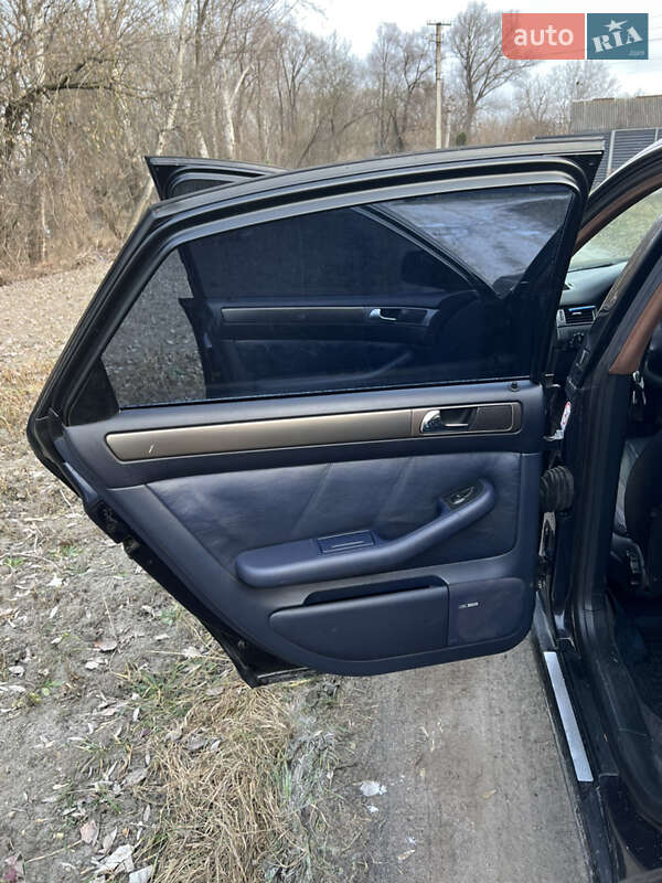 Седан Audi A6 2001 в Сумах