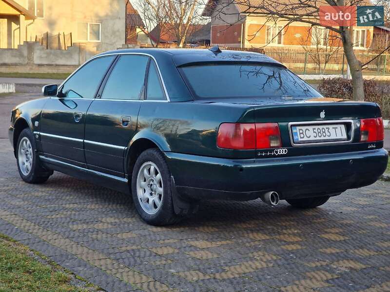 Седан Audi A6 1996 в Стрые