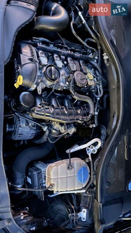 Седан Audi A6 2014 в Ужгороде