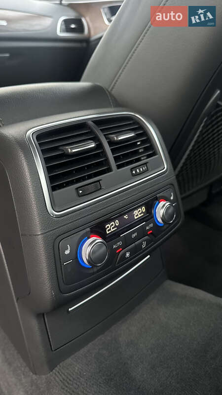 Седан Audi A6 2014 в Луцке