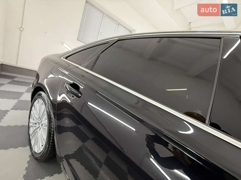 Седан Audi A6 2011 в Трускавце