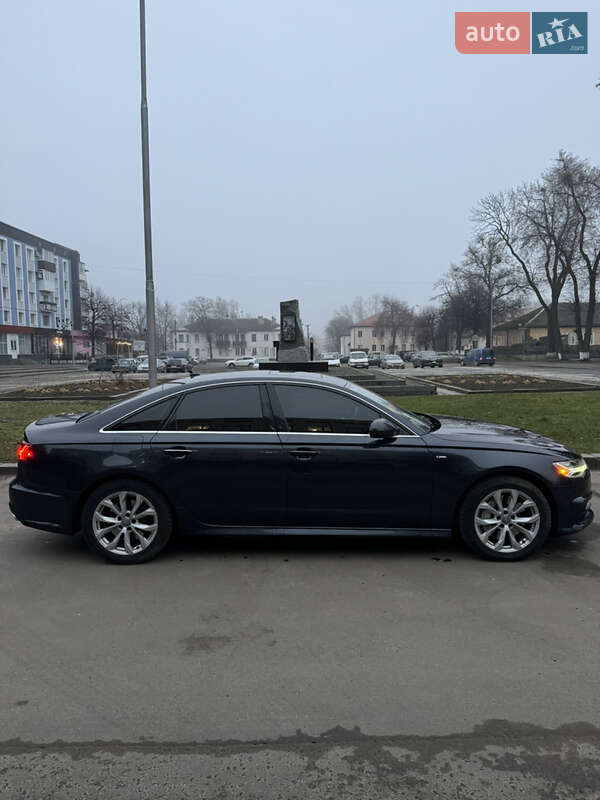 Седан Audi A6 2017 в Вараше