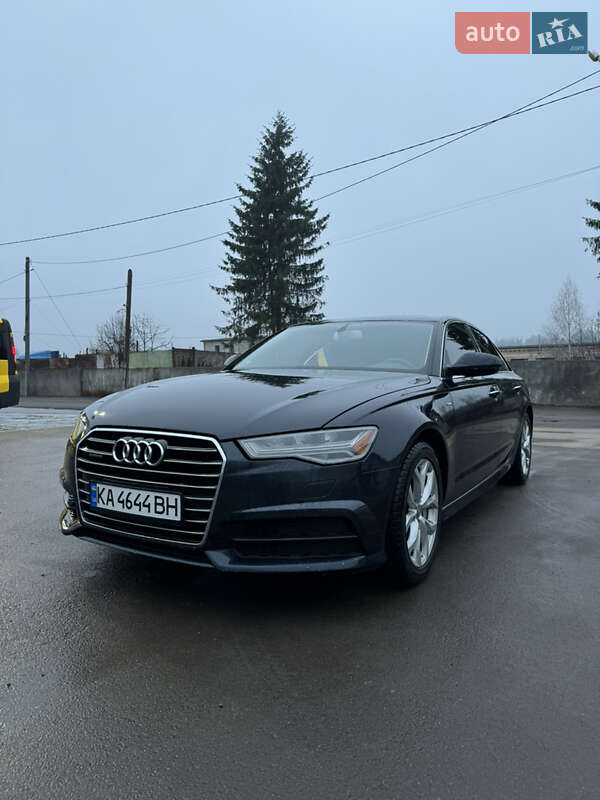Седан Audi A6 2017 в Вараше
