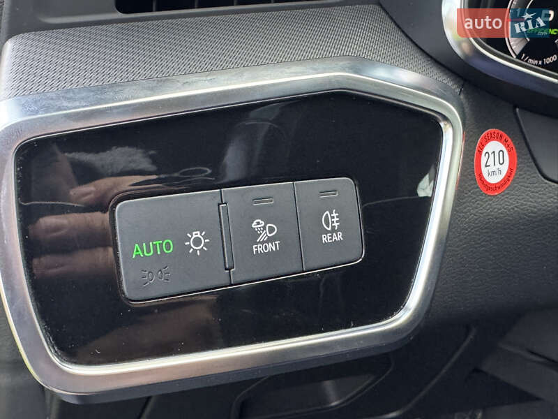 Универсал Audi A6 2019 в Одессе