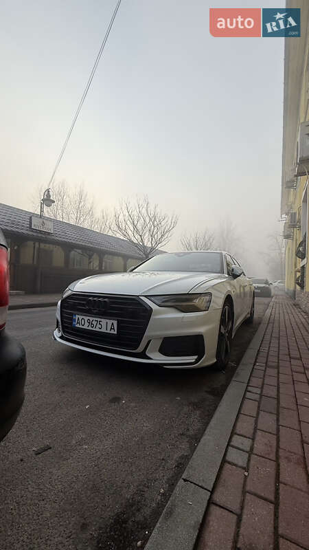 Седан Audi A6 2020 в Тячеве