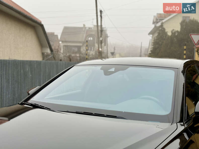 Седан Audi A6 2018 в Ужгороде