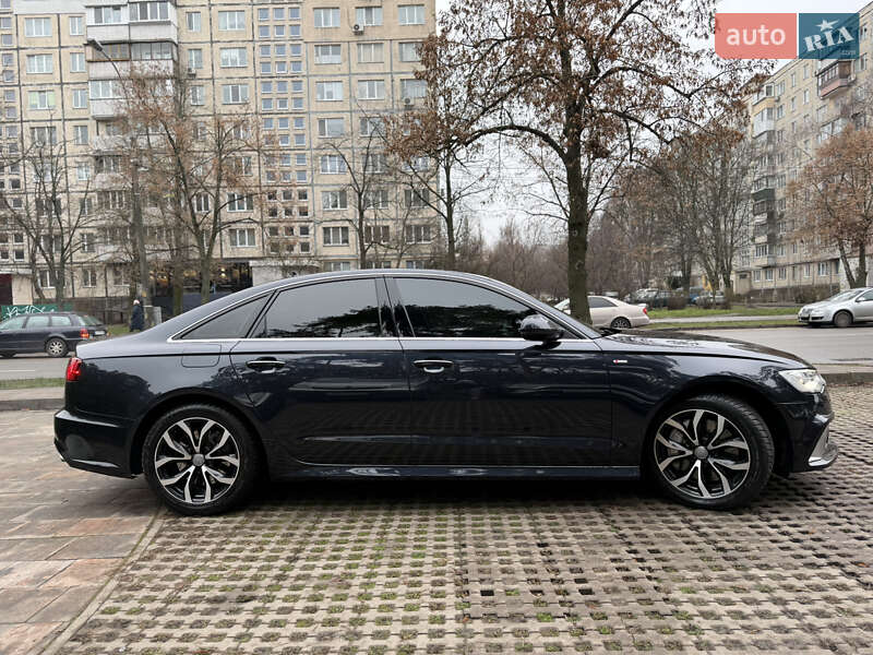 Седан Audi A6 2016 в Киеве