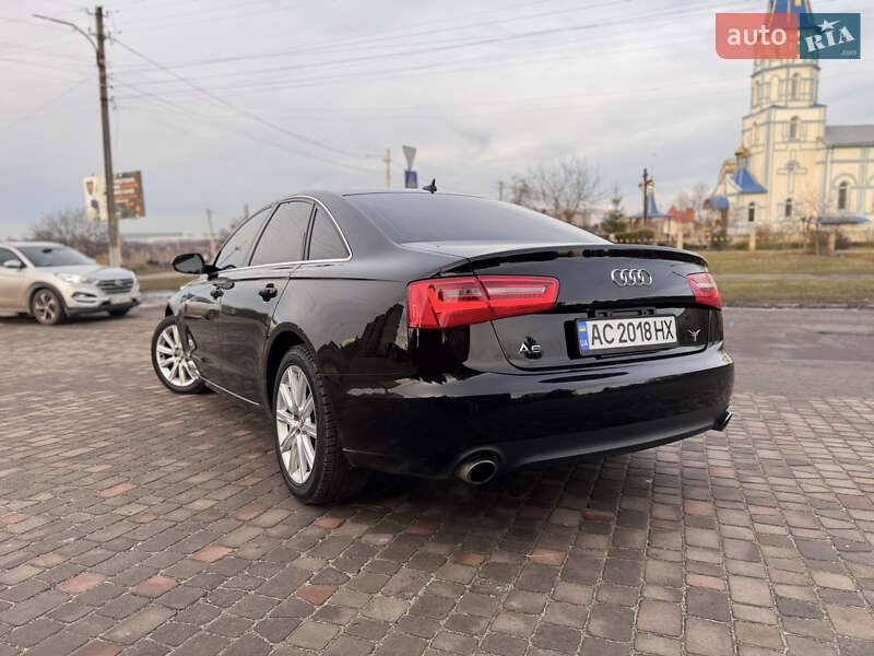 Седан Audi A6 2013 в Нововолынске