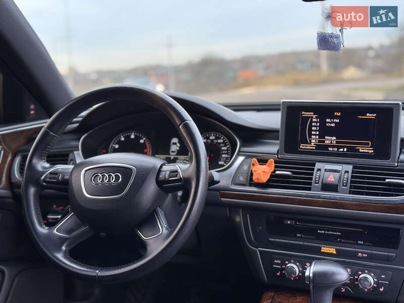 Седан Audi A6 2013 в Нововолынске