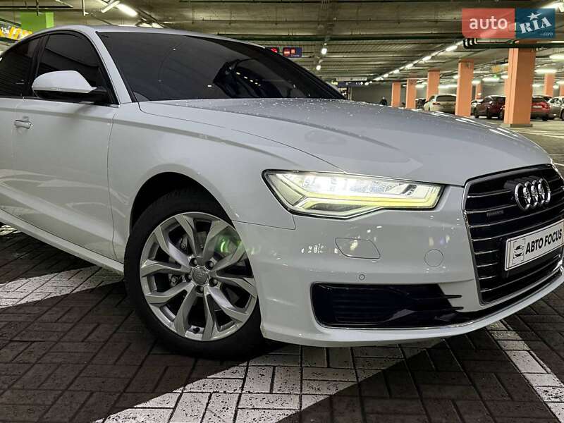Седан Audi A6 2015 в Киеве