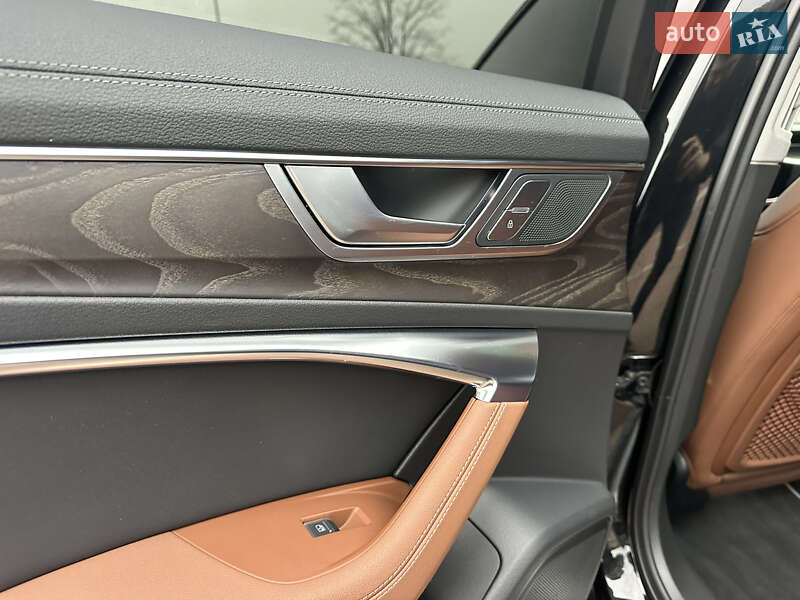 Седан Audi A6 2019 в Киеве