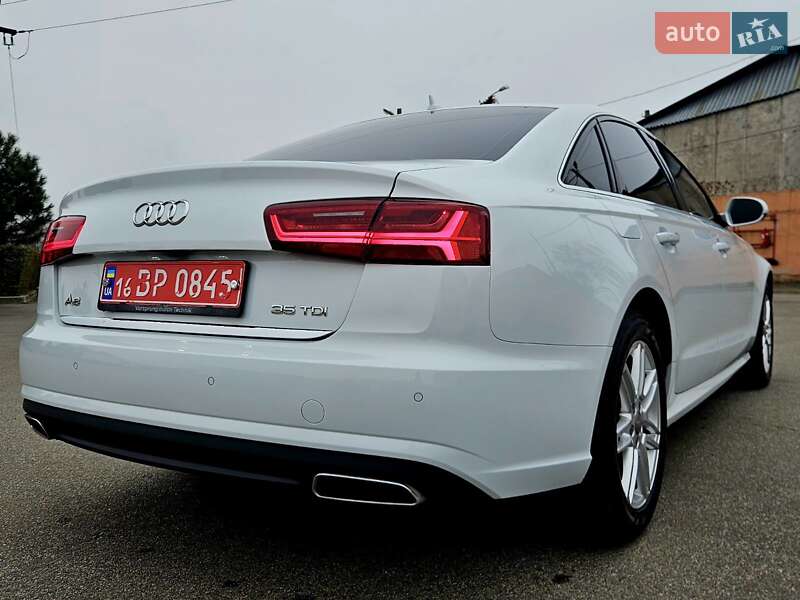 Седан Audi A6 2015 в Днепре